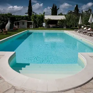cevoli-country-resort.it-tuscanyhotel.com/